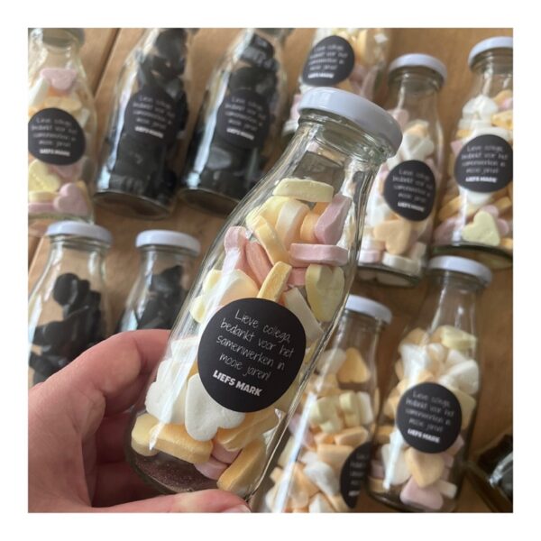 fles met snoepjes, cadeautje
