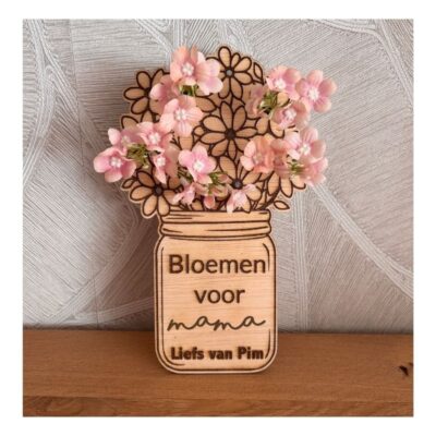 Houten bloemen voor mama waar je zelf bloemetjes in kunt steken